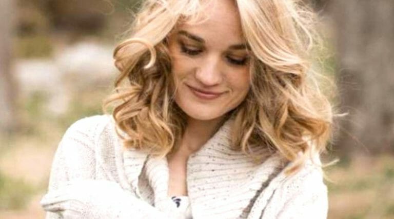 Is Jessica Willis Married? Her Wedding, Husband, Family, Net worth, Wiki and Biography