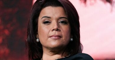 ana navarro husband family married children worth wiki her cavill henry wife height biography feet name his
