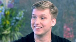 Is George Ezra Married? His Bio, Age, Wife, Parents, Family, Net worth ...