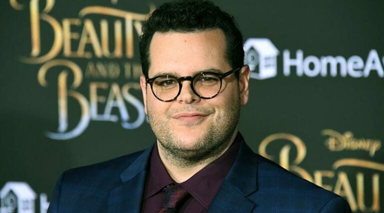 Is Josh Gad Married? His Bio, Age, Wife, Family and Net worth