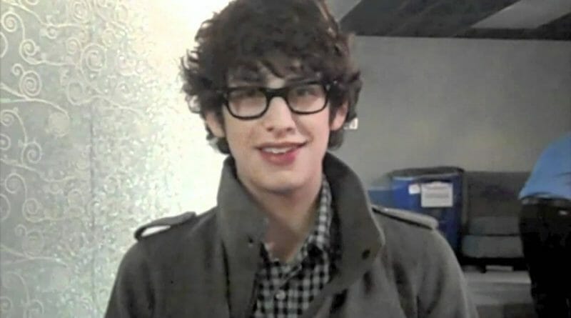 Is Matt Bennett Married? His Bio, Age, Wife, Family, Height And Net ...