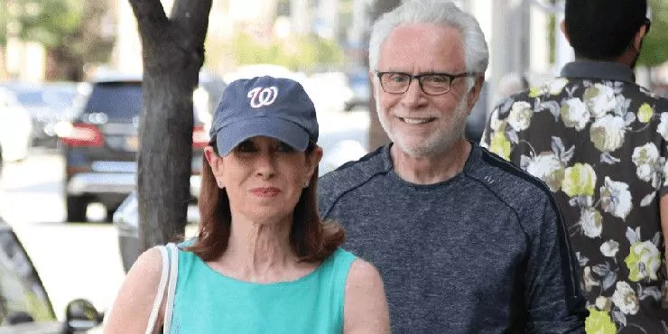 Is Lynn Greenfield Married? His Bio, Age, Religion and Net worth - Married  Celebrity
