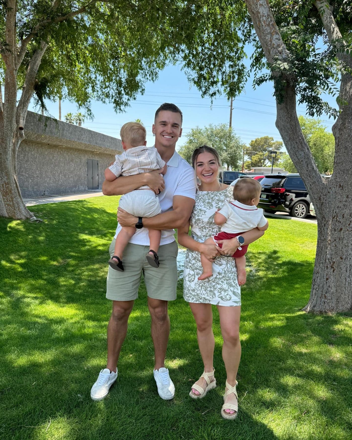 EXCLUSIVE DEEP-DIVE: Abby Howard Deep-Dive Bio, Relationship Timeline & Creator Wealth 3 Abby Howard professional documentation