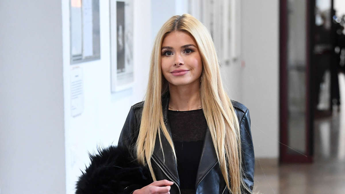 PILLAR PROFILE: Syd Schulz and Macky Franklin Deep-Dive Bio, Relationship Timeline & Creator Wealth 3 syd schulz and macky franklin 61786
